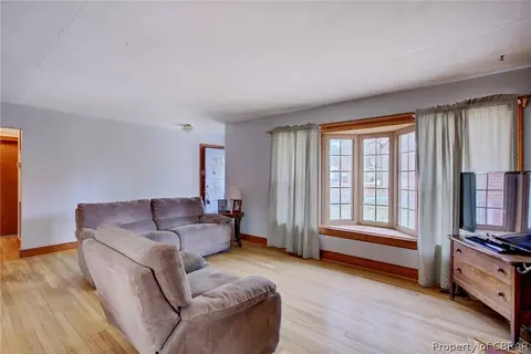 2080 River Rd, Hayes, VA 23072 photo 6