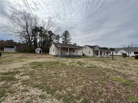 508 Johns Neck Rd, Weems, VA 22576 photo 3
