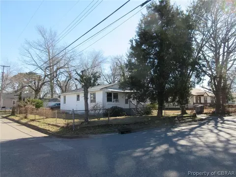 635 Augusta St, Hampton, VA 23669 photo 1