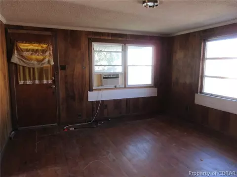635 Augusta St, Hampton, VA 23669 photo 8
