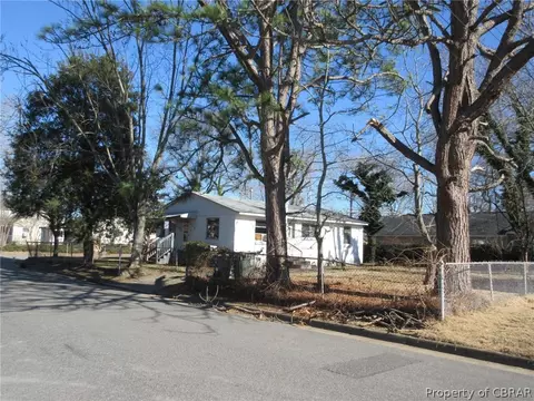 635 Augusta St, Hampton, VA 23669 photo 3