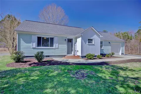 7592 Crab Thicket Rd, Gloucester, VA 23061 photo 1