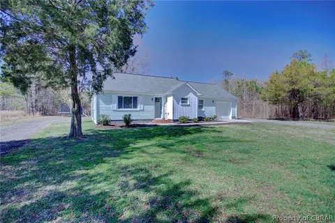 7592 Crab Thicket Rd, Gloucester, VA 23061 photo 2
