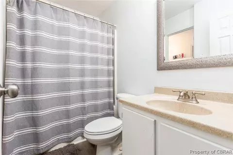 8102 Kitchener Dr, Gloucester, VA 23061 photo 22