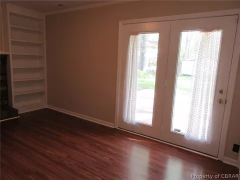 302 Chantilly Ct, Hampton, VA 23669 photo 16