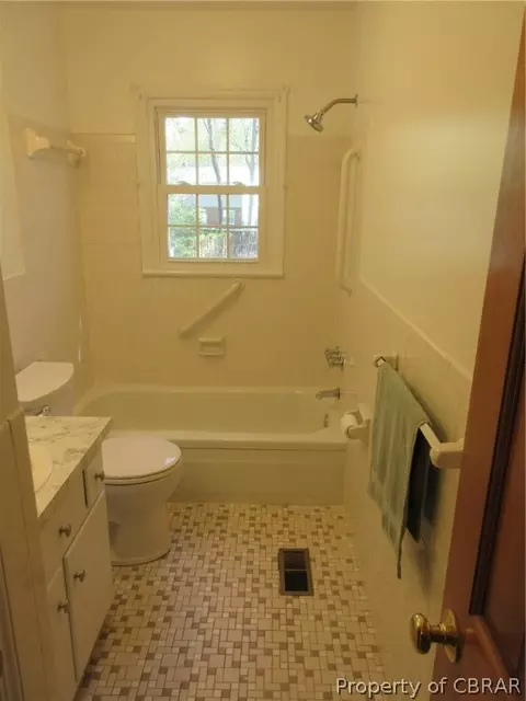 302 Chantilly Ct, Hampton, VA 23669 photo 28
