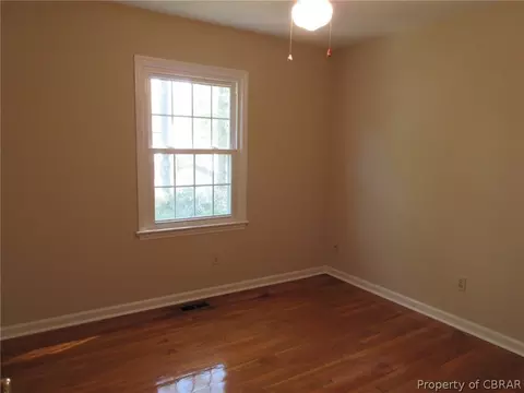 302 Chantilly Ct, Hampton, VA 23669 photo 26