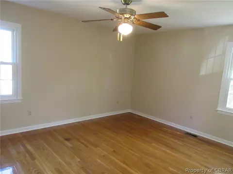 302 Chantilly Ct, Hampton, VA 23669 photo 33