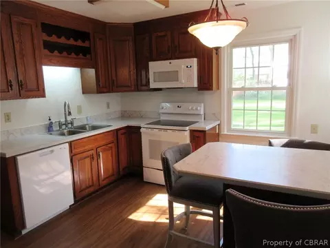 302 Chantilly Ct, Hampton, VA 23669 photo 19