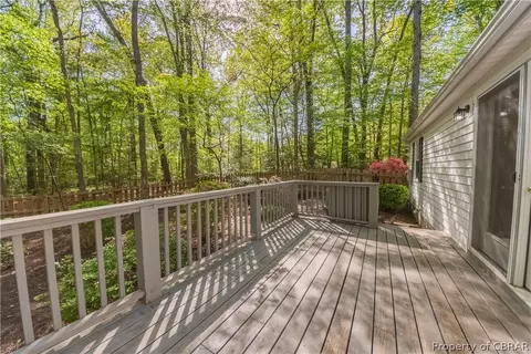 22 Burning Tree Rd, Hartfield, VA 23071 photo 15