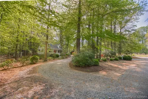 22 Burning Tree Rd, Hartfield, VA 23071 photo 26