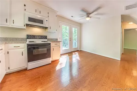 22 Burning Tree Rd, Hartfield, VA 23071 photo 13