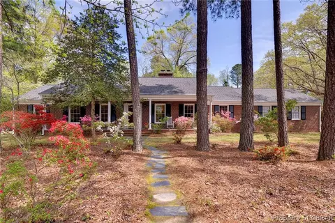 113 Spring Rd, Williamsburg, VA 23185 photo 1