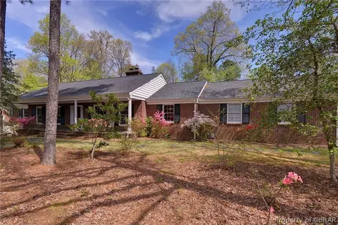 113 Spring Rd, Williamsburg, VA 23185 photo 3