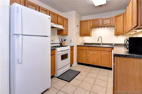 100 Tucker Ln, Hampton, VA 23669 photo 15