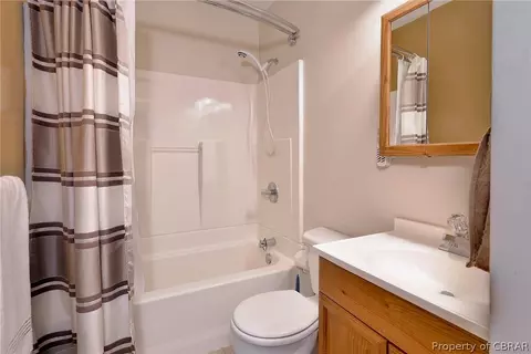 100 Tucker Ln, Hampton, VA 23669 photo 23