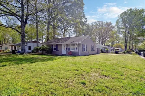 100 Tucker Ln, Hampton, VA 23669 photo 3
