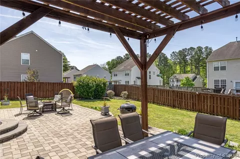5984 Sean Paul Dr, Gloucester, VA 23061 photo 5