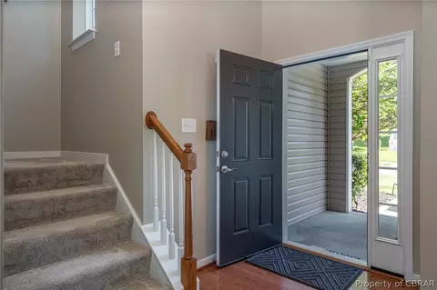 5984 Sean Paul Dr, Gloucester, VA 23061 photo 9