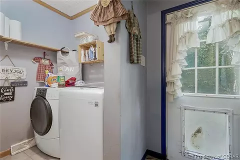 8984 Indian Rd, Gloucester, VA 23061 photo 6
