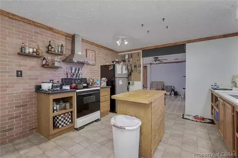 8984 Indian Rd, Gloucester, VA 23061 photo 8