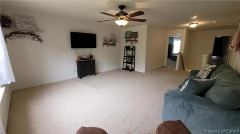 6189 Ruth Dr, Gloucester, VA 23061 photo 16