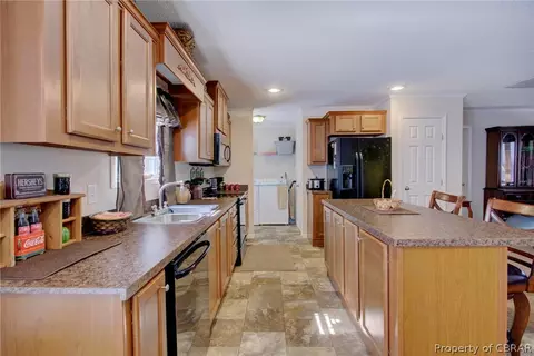 4396 Dragon Dr, Saluda, VA 23149 photo 7