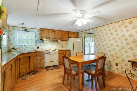 5293 Gum Tree Ln, Gloucester, VA 23061 photo 10