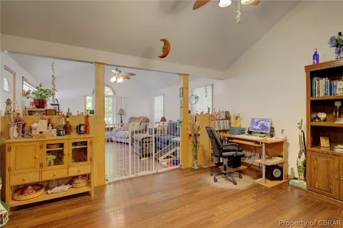 11039 Piankatank Dr, Gloucester, VA 23061 photo 9