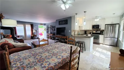 4501 Hickory Fork Rd, Gloucester, VA 23061 photo 2