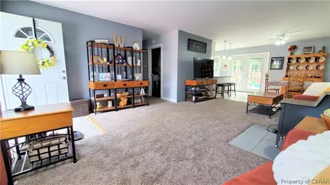 4501 Hickory Fork Rd, Gloucester, VA 23061 photo 8