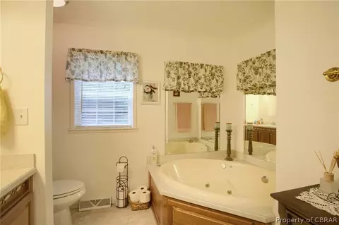 5609 Howard Ln, Gloucester, VA 23061 photo 24