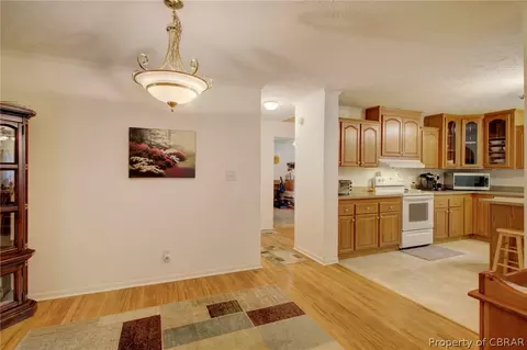 5609 Howard Ln, Gloucester, VA 23061 photo 12