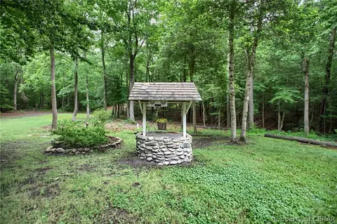 5609 Howard Ln, Gloucester, VA 23061 photo 7