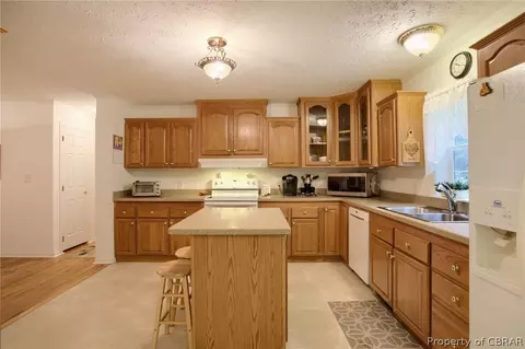 5609 Howard Ln, Gloucester, VA 23061 photo 15