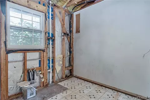 938 Mason St, Hampton, VA 23669 photo 3