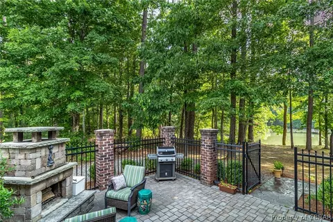 3215 Weems Rd, Weems, VA 22576 photo 12