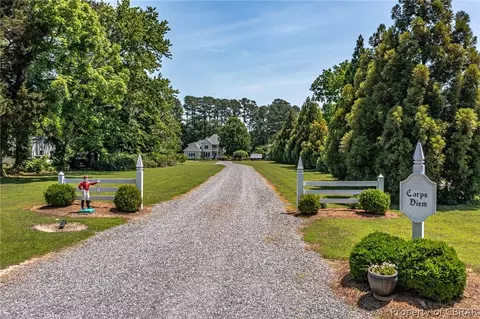 3215 Weems Rd, Weems, VA 22576 photo 10