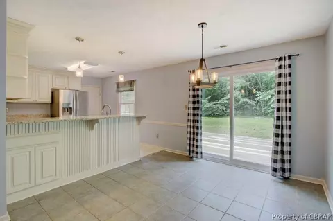 4476 Old Squaw Ln, Gloucester, VA 23061 photo 7
