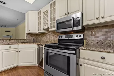114 Genoa Dr, Hampton, VA 23664 photo 9