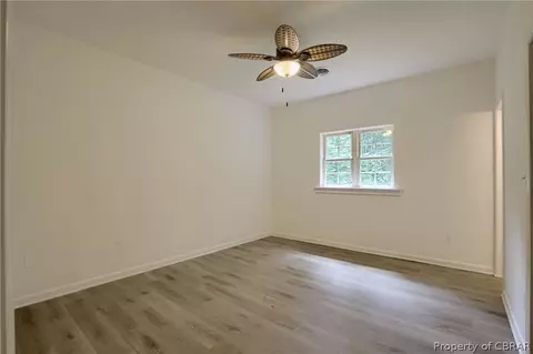 9014 Marlfield Rd, Gloucester, VA 23061 photo 17