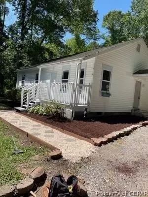 9014 Marlfield Rd, Gloucester, VA 23061 photo 4