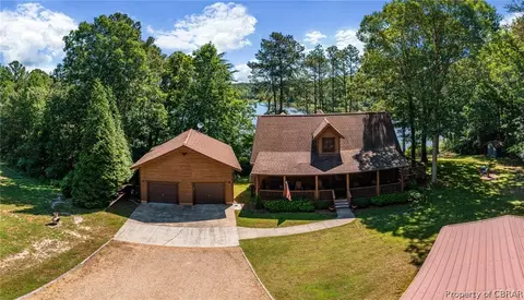 658 Whites Ln, Lancaster, VA 22503 photo 1