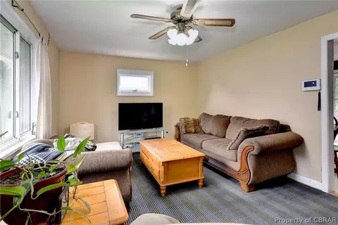 214 Winchester Dr, Hampton, VA 23666 photo 5