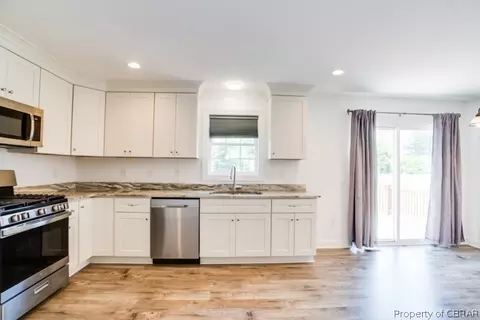 218 Pointers Dr, West Point, VA 23181 photo 13