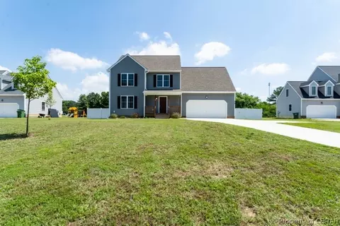 218 Pointers Dr, West Point, VA 23181 photo 1