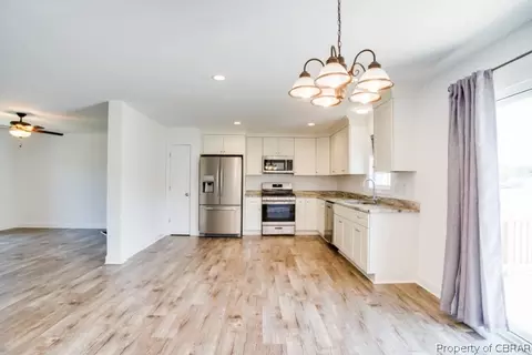 218 Pointers Dr, West Point, VA 23181 photo 11