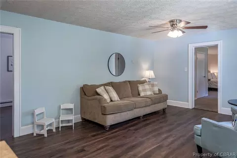 1461 Tarleton Rd, Gloucester Point, VA 23062 photo 9