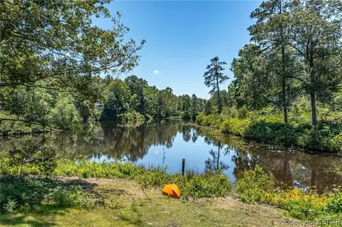 215 Earl Dr, Lancaster, VA 22503 photo 7
