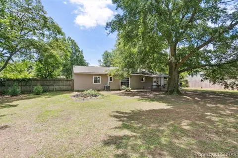 1922 Gloucester Point Dr, Gloucester Point, VA 23062 photo 29